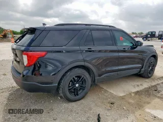2023 Ford Explorer XLT z VIN 1FMSK7DH0PGA47585, wystawiony jako Copart lot #54660375 z przebiegiem 40 827 mil mil oraz Szkoda całkowita • Salvage title. Historia ofert i sprzedaży dostępna na DreamBid. Obrazek 3.