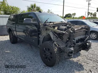 2020 Ram 2500 Limited z VIN 3C6UR5SL7LG133311, wystawiony jako Copart lot #56162385 z przebiegiem 170 683 mil mil oraz Nie do naprawy • Non repairable. Historia ofert i sprzedaży dostępna na DreamBid. Obrazek 4.