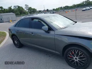 2017 Audi A4 Premium z VIN WAUGNAF42HA025565, wystawiony jako IAAI lot #38943168 z przebiegiem 103 953 mil mil oraz . Historia ofert i sprzedaży dostępna na DreamBid. Obrazek 13.