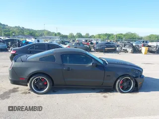 2014 Ford Mustang GT с VIN 1ZVBP8CFXE5254647, выставлен на аукционе IAAI как лот 42201914 с пробегом 95 133 миль миль и . История ставок и продаж доступна на DreamBid. Изображение 14.