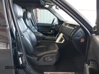 2015 Land Rover Range Rover Autobiography z VIN SALGV3TFXFA237897, wystawiony jako IAAI lot #42149731 z przebiegiem 138 772 mil mil oraz . Historia ofert i sprzedaży dostępna na DreamBid. Obrazek 5.