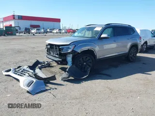 2024 Volkswagen Atlas SE with VIN 1V2KR2CAXRC524586, listed as a IAAI auction lot 41266446 with 15,417 mi miles and . Bid and sale history available at DreamBid. Image 2.