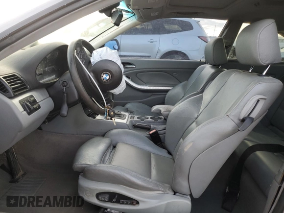 2005 BMW 3 Series 325Ci z VIN WBABV13495JT23413, wystawiony jako Copart lot #50524335 z przebiegiem 150 999 mil mil oraz Szkoda całkowita • Salvage title. Historia ofert i sprzedaży dostępna na DreamBid. Obrazek 7.