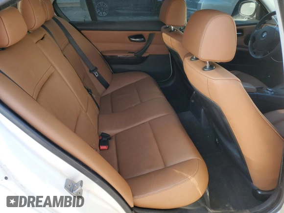 2010 BMW 3 Series 328i with VIN WBAPH5C52AA439642, listed as a Copart auction lot 42956485 with 82,960 mi miles and Salvage title. Bid and sale history available at DreamBid. Image 10.
