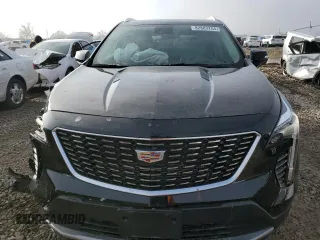2021 Cadillac XT4 AWD Premium Luxury with VIN 1GYFZDR40MF080166, listed as a Copart auction lot 82883764 with 27,793 mi miles and Salvage Title. Bid and sale history available at carsss.com. Image 5.