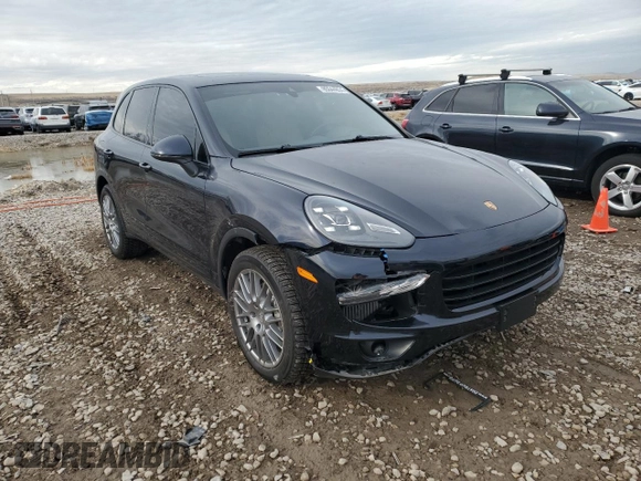 2017 Porsche Cayenne S z VIN WP1AB2A20HLA53039, wystawiony jako Copart lot #85044834 z przebiegiem 56 737 mil mil oraz Szkody całkowita. Historia ofert i sprzedaży dostępna na DreamBid. Obrazek 4.