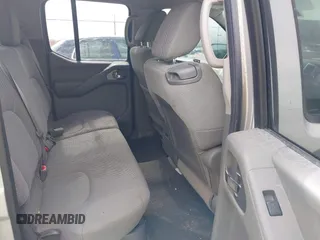2013 Nissan Frontier SV with VIN 1N6AD0ER9DN730317, listed as a IAAI auction lot 42638618 with 200,124 mi miles and . Bid and sale history available at DreamBid. Image 8.