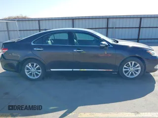 2010 Lexus ES with VIN JTHBK1EG7A2360966, listed as a IAAI auction lot 41913660 with 138,144 mi miles. Bid and sale history available at carsss.com. Image 13.
