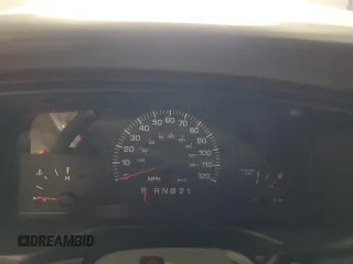 2002 Lincoln Town Car Executive z VIN 1LNHM81W92Y635551, wystawiony jako Copart lot #47803525 z przebiegiem Nie podano mil oraz Szkoda całkowita • Salvage title. Historia ofert i sprzedaży dostępna na DreamBid. Obrazek 9.
