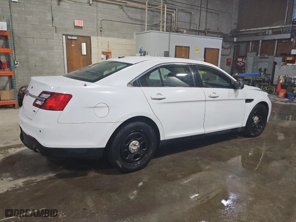 2016 Ford Sedan Police Interceptor with VIN 1FAHP2MK9GG105553, listed as a Copart auction lot 87951685 with 166,160 mi miles and Clean Title. Bid and sale history available at carsss.com. Image 3.