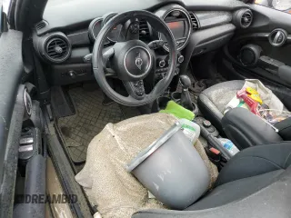 2019 MINI Convertible Cooper with VIN WMWWG5C55K3F79689, listed as a Copart auction lot 74001384 with 0 mi miles and Salvage Title. Bid and sale history available at carsss.com. Image 8.