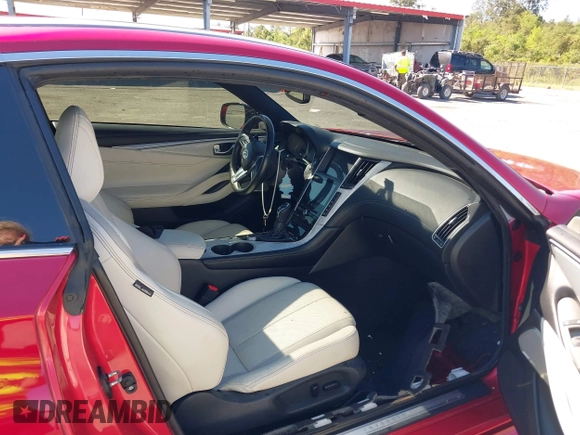 2018 Infiniti Q60 RED SPORT 400 with VIN JN1FV7EL4JM630513, listed as a IAAI auction lot 40411948 with 59,373 mi miles. Bid and sale history available at carsss.com. Image 5.