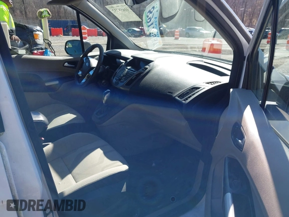 2014 Ford Transit Connect XLT z VIN NM0AE8F7XE1148356, wystawiony jako IAAI lot #41658732 z przebiegiem 128 180 mil mil oraz . Historia ofert i sprzedaży dostępna na DreamBid. Obrazek 5.