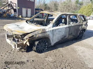 2023 Chevrolet Traverse RS z VIN 1GNEVJKW5PJ277446, wystawiony jako IAAI lot #40950221 z przebiegiem Nie podano mil oraz . Historia ofert i sprzedaży dostępna na DreamBid. Obrazek 2.