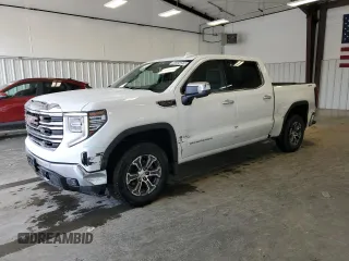 2025 GMC Sierra 1500 SLT z VIN 1GTUUDED8SZ174986, wystawiony jako Copart lot #56334255 z przebiegiem 10 175 mil mil oraz Czysty tytuł • Clean title. Historia ofert i sprzedaży dostępna na DreamBid. Obrazek 1.