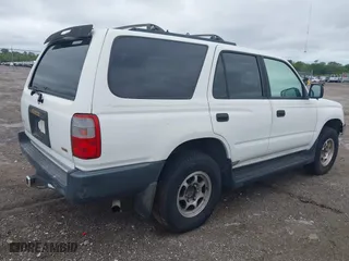 1998 Toyota 4Runner with VIN JT3GM84R5W0031171, listed as a IAAI auction lot 41989920 with 163,296 mi miles. Bid and sale history available at carsss.com. Image 4.