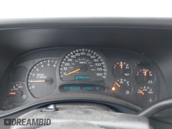 2004 Chevrolet Suburban LS with VIN 3GNGK26U54G275919, listed as a IAAI auction lot 41399645 with 149,841 mi miles and . Bid and sale history available at DreamBid. Image 7.