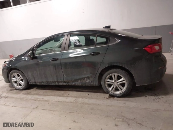 2018 Chevrolet Cruze LT with VIN 1G1BE5SM1J7183773, listed as a IAAI auction lot 41587634 with NaN miles. Bid and sale history available at carsss.com. Image 14.