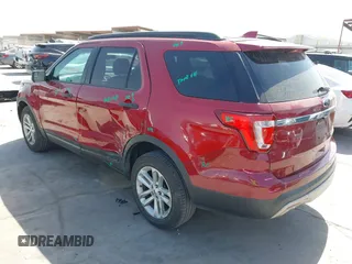 2017 Ford Explorer with VIN 1FM5K8B85HGB77093, listed as a IAAI auction lot 41845688 with 124,275 mi miles and . Bid and sale history available at DreamBid. Image 3.