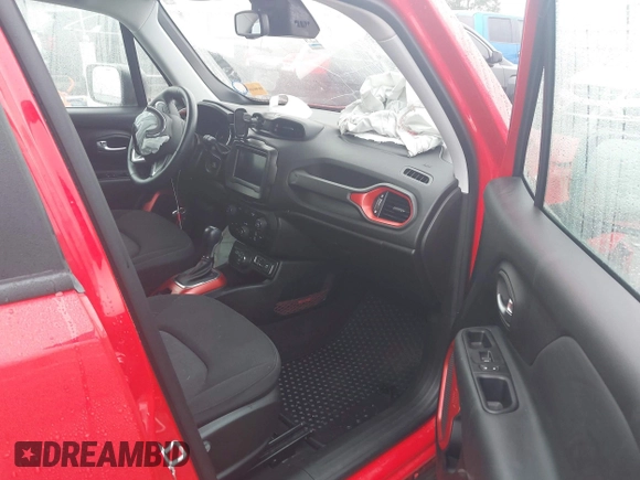 2019 Jeep Renegade Trailhawk with VIN ZACNJBC19KPK12456, listed as a IAAI auction lot 42418281 with 39,231 mi miles and . Bid and sale history available at DreamBid. Image 5.