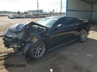 2019 Ford Mustang GT z VIN 1FA6P8CF2K5189704, wystawiony jako Copart lot #68837284 z przebiegiem Nie podano mil oraz Szkody całkowita. Historia ofert i sprzedaży dostępna na DreamBid. Obrazek 1.