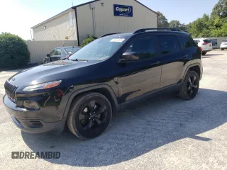 2017 Jeep Cherokee Altitude z VIN 1C4PJLAB9HW578331, wystawiony jako Copart lot #63402035 z przebiegiem 143 308 mil mil oraz Czysty tytuł • Clean title. Historia ofert i sprzedaży dostępna na DreamBid. Obrazek 1.