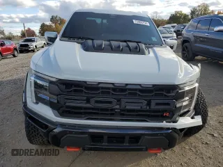 2024 Ford F-150 Raptor with VIN 1FTFW1RJ2RFA41606, listed as a Copart auction lot 75980754 with 3,905 mi miles and Salvage Title. Bid and sale history available at DreamBid. Image 5.