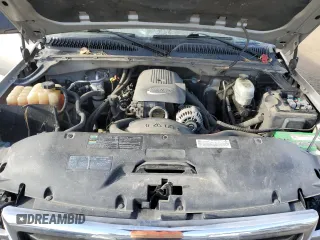 2005 GMC Sierra 1500HD SLT z VIN 1GTGK13U45F891332, wystawiony jako Copart lot #84940244 z przebiegiem 210 469 mil mil oraz Szkody całkowita. Historia ofert i sprzedaży dostępna na DreamBid. Obrazek 11.