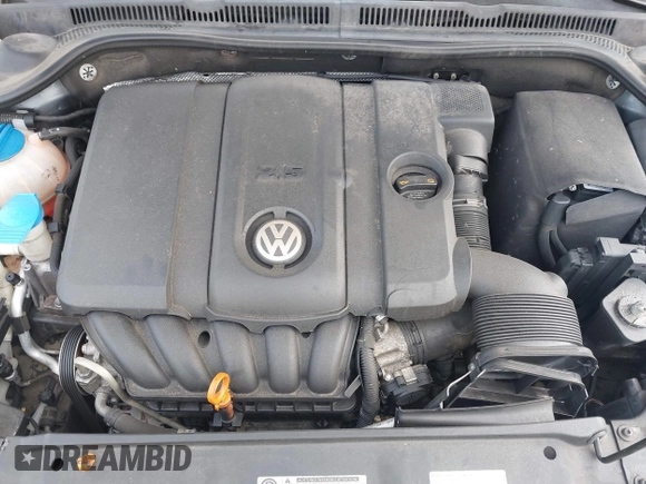 2013 Volkswagen Jetta SE with VIN 3VWDX7AJ7DM426720, listed as a IAAI auction lot 42366632 with 142,318 mi miles and . Bid and sale history available at DreamBid. Image 10.