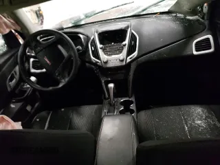 2014 GMC Terrain SLE z VIN 2GKALMEK7E6124959, wystawiony jako Copart lot #45269415 z przebiegiem Nie podano mil oraz Czysty tytuł • Clean title. Historia ofert i sprzedaży dostępna na DreamBid. Obrazek 8.