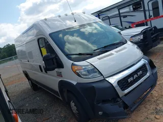 2020 Ram ProMaster Cargo z VIN 3C6TRVDG5LE115932, wystawiony jako IAAI lot #42060526 z przebiegiem 145 147 mil mil oraz . Historia ofert i sprzedaży dostępna na DreamBid. Obrazek 14.