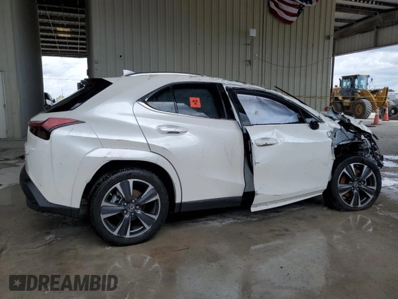 2024 Lexus UX 250h Premium z VIN JTHP6JBH0R2186659, wystawiony jako Copart lot #65626554 z przebiegiem 11 068 mil mil oraz Nie do naprawy • Non repairable. Historia ofert i sprzedaży dostępna na DreamBid. Obrazek 3.