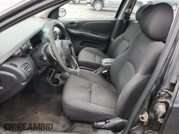 2004 Dodge Neon SXT z VIN 1B3ES56C34D639617, wystawiony jako Copart lot #73036524 z przebiegiem 126 165 mil mil oraz Czysty tytuł • Clean title. Historia ofert i sprzedaży dostępna na DreamBid. Obrazek 7.