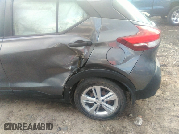 2020 Nissan Kicks S with VIN 3N1CP5BV5LL560282, listed as a IAAI auction lot 41164350 with 68,095 mi miles and . Bid and sale history available at carsss.com. Image 6.