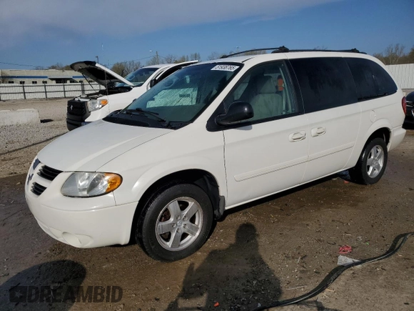 2005 Dodge Caravan SXT with VIN 2D4GP44L85R496834, listed as a Copart auction lot 51938765 with 125,168 mi miles and Non Repairable. Bid and sale history available at carsss.com. Image 1.