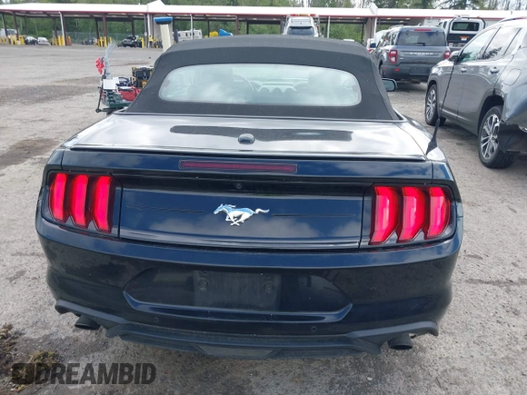 2022 Ford Mustang EcoBoost z VIN 1FATP8UH7N5124631, wystawiony jako IAAI lot #42322481 z przebiegiem 57 502 mil mil oraz . Historia ofert i sprzedaży dostępna na DreamBid. Obrazek 16.