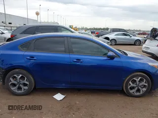 2021 Kia Forte LXS with VIN 3KPF24AD0ME288497, listed as a IAAI auction lot 41888110 with 71,646 mi miles and . Bid and sale history available at DreamBid. Image 14.