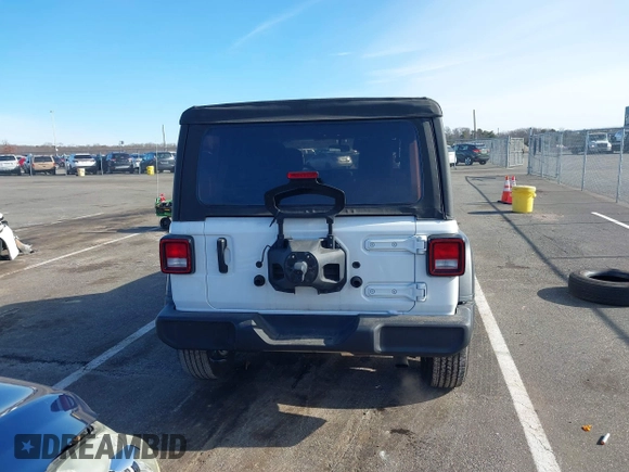 2022 Jeep Wrangler Unlimited Willys with VIN 1C4HJXDN9NW270184, listed as a IAAI auction lot 41467871 with 41,514 mi miles and . Bid and sale history available at DreamBid. Image 16.