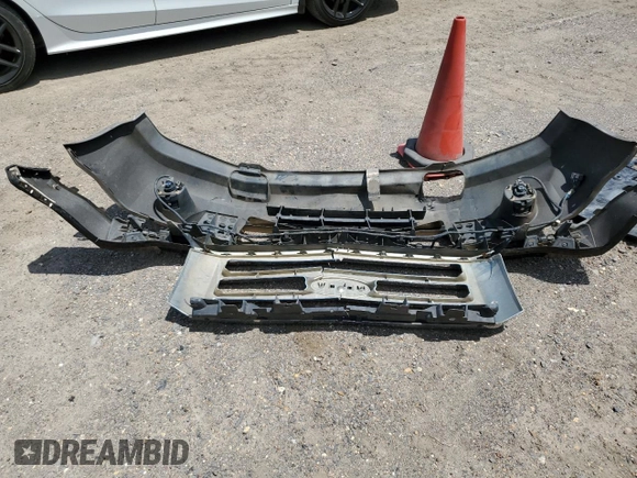 2014 Ford Expedition Max XLT with VIN 1FMJK1H53EEF01815, listed as a Copart auction lot 56656215 with Not provided miles and Salvage title. Bid and sale history available at DreamBid. Image 13.