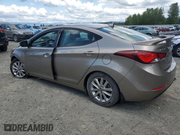 2015 Hyundai Elantra SE z VIN 5NPDH4AE8FH577494, wystawiony jako Copart lot #58340865 z przebiegiem 86 108 mil mil oraz Szkody całkowita. Historia ofert i sprzedaży dostępna na DreamBid. Obrazek 2.