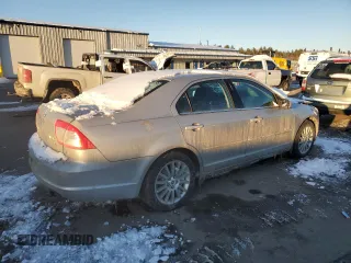2008 Mercury Milan Premier with VIN 3MEHM02128R616953, listed as a Copart auction lot 44748375 with 104,739 mi miles and Salvage Title. Bid and sale history available at carsss.com. Image 3.