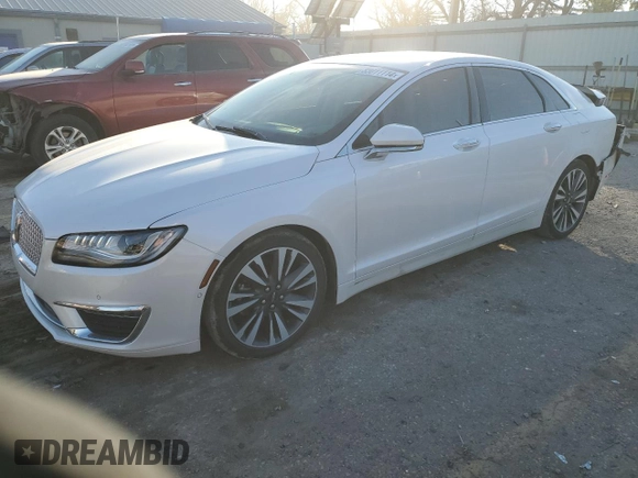 2020 Lincoln MKZ Reserve with VIN 3LN6L5E92LR603196, listed as a Copart auction lot 83011114 with 26,585 mi miles and Salvage title. Bid and sale history available at DreamBid. Image 1.