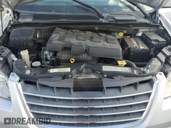 2010 Chrysler Town & Country Touring with VIN 2A4RR5DXXAR137658, listed as a Copart auction lot 72443994 with 101,934 mi miles and Salvage Title. Bid and sale history available at DreamBid. Image 11.