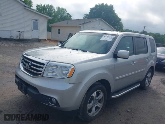 2015 Honda Pilot EX-L with VIN 5FNYF4H5XFB014653, listed as a IAAI auction lot 42121003 with 152,912 mi miles and . Bid and sale history available at carsss.com. Image 19.