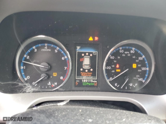 2016 Toyota RAV4 XLE with VIN 2T3WFREV3GW286580, listed as a Copart auction lot 44427265 with 189,119 mi miles and Salvage Title. Bid and sale history available at carsss.com. Image 9.