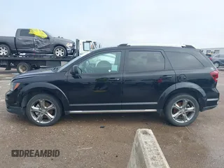2017 Dodge Journey Crossroad Plus z VIN 3C4PDCGGXHT590777, wystawiony jako IAAI lot #42409090 z przebiegiem 139 219 mil mil oraz . Historia ofert i sprzedaży dostępna na DreamBid. Obrazek 14.