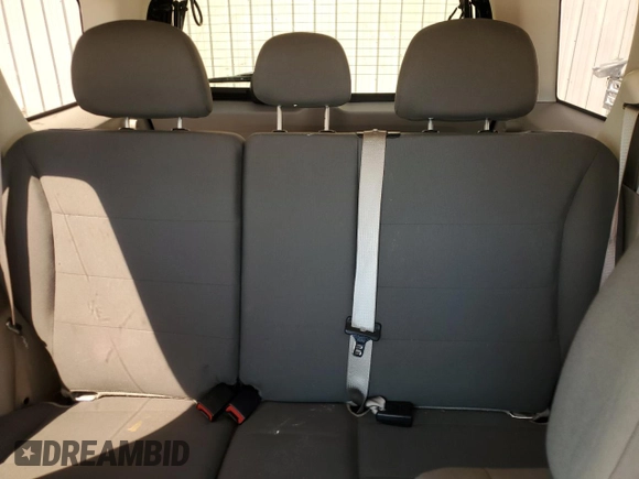 2012 Ford Escape XLS z VIN 1FMCU9C75CKB46512, wystawiony jako Copart lot #50629455 z przebiegiem Nie podano mil oraz Nie do naprawy • Non repairable. Historia ofert i sprzedaży dostępna na DreamBid. Obrazek 10.