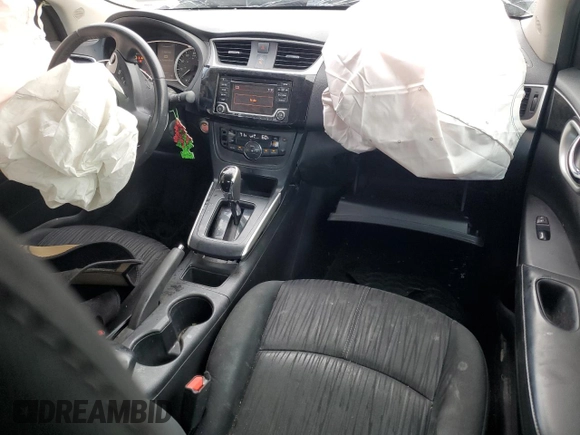 2018 Nissan Sentra SV z VIN 3N1AB7AP1JY311871, wystawiony jako Copart lot #55297635 z przebiegiem 71 842 mil mil oraz Szkoda całkowita • Salvage title. Historia ofert i sprzedaży dostępna na DreamBid. Obrazek 8.