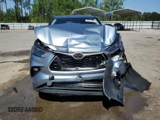 2022 Toyota Highlander LE z VIN 5TDBZRBH2NS207659, wystawiony jako Copart lot #52113385 z przebiegiem 31 700 mil mil oraz Szkoda całkowita • Salvage title. Historia ofert i sprzedaży dostępna na DreamBid. Obrazek 5.
