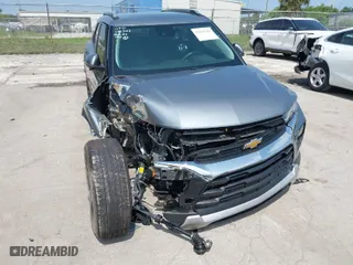2022 Chevrolet TrailBlazer LT with VIN KL79MPS23NB104509, listed as a IAAI auction lot 39435193 with 32,945 mi miles. Bid and sale history available at carsss.com. Image 6.
